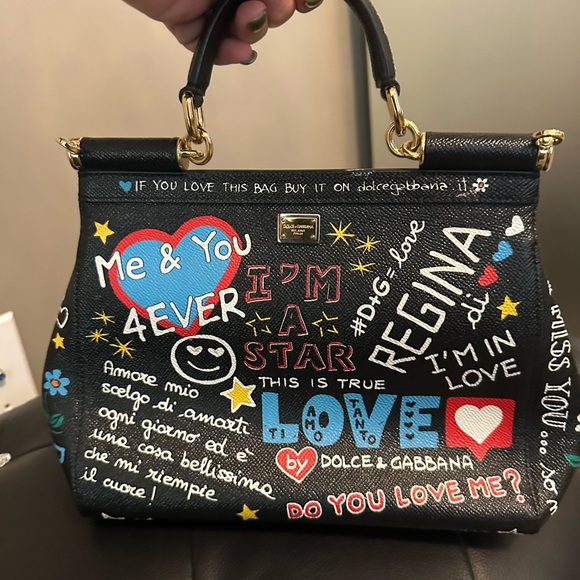 Dolce & Gabbana Graffiti Handbag with shoulder strap. - Picture 3 of 10